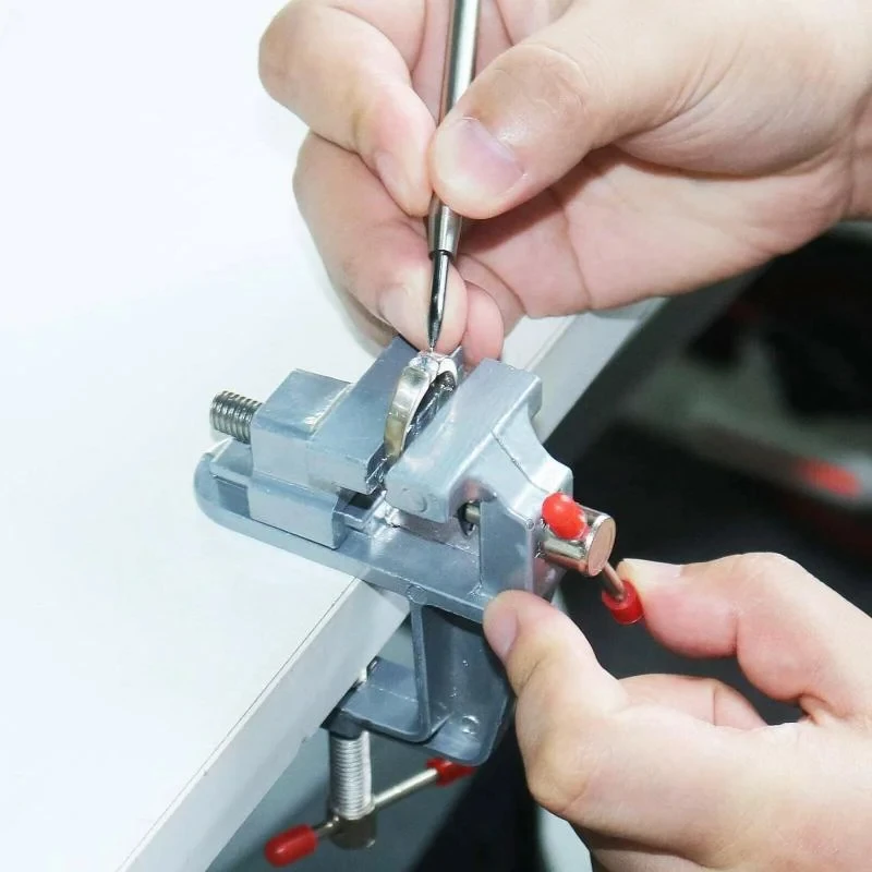 Mini Bench Vise Table Clamp Sc - Electronics Repair Hobby review and price